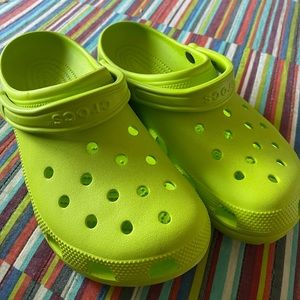 NWOT Lime Green Crocs
